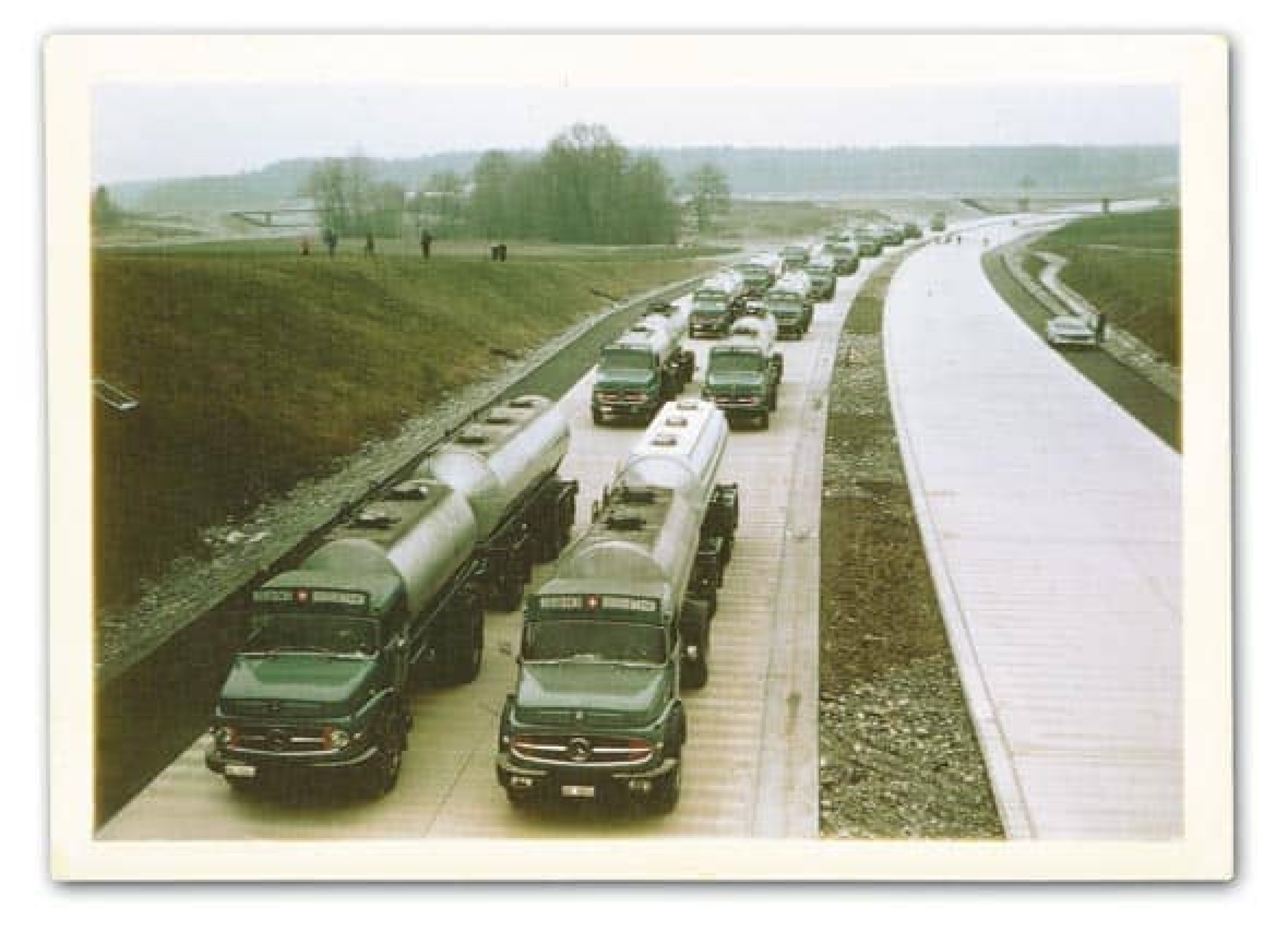 The Bertschi truck fleet in 1964 on the building site of the first swiss highway