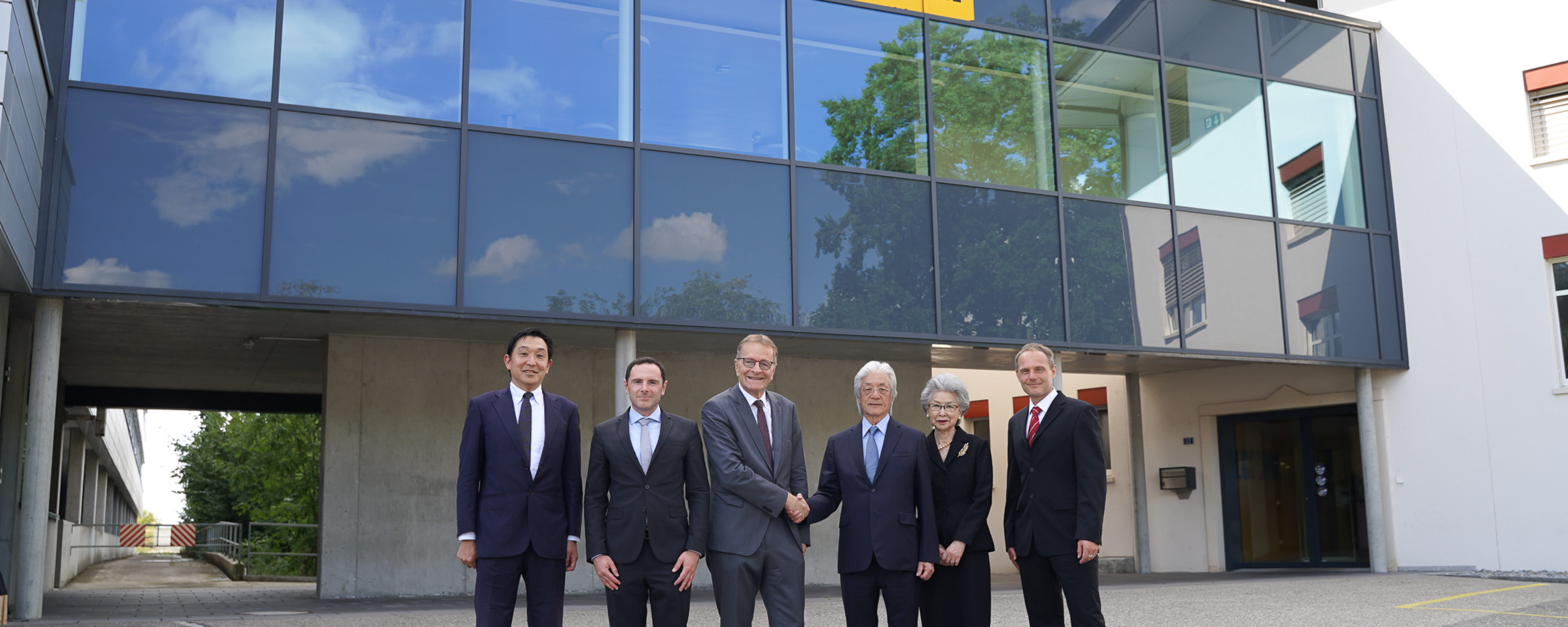 From left to right: Yasuki Sato, Jörg Berner, Hans-Jörg Bertschi, Takashi Uyeno, Junko Uyeno, and Markus Berner