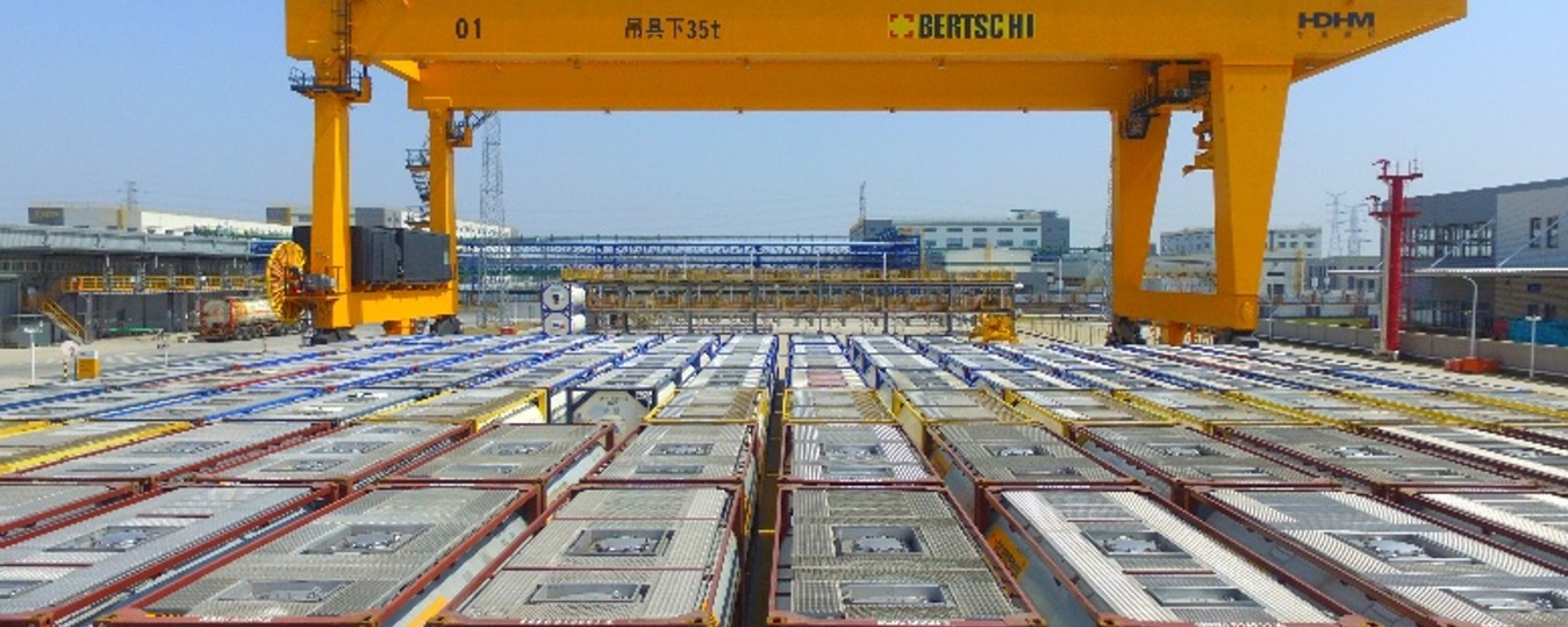 ZJG View of crane